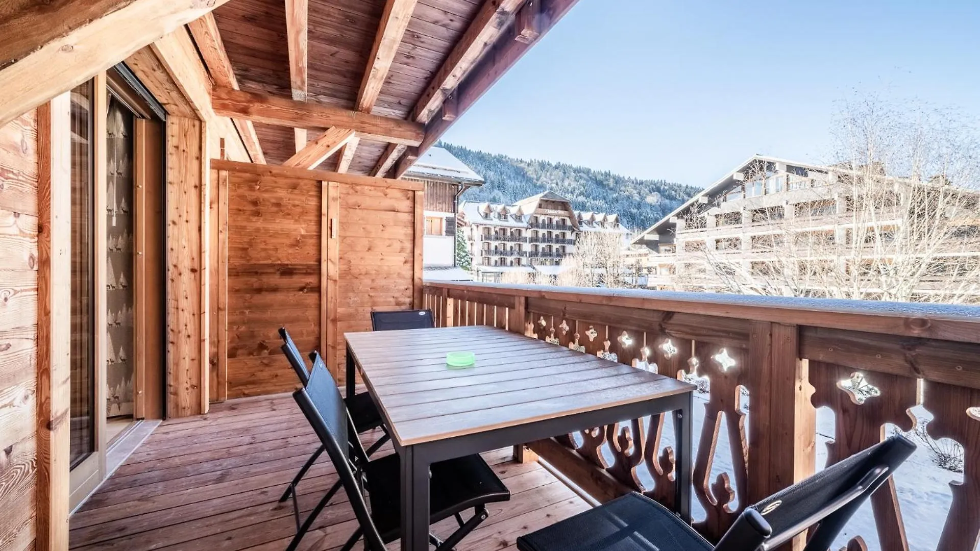 Sika C208 Magnifique T3 Au Centre Du Village Morzine